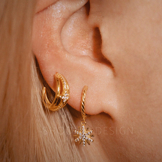 Gold sunbeam earring